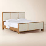 Gambar Tempat Tidur Kombinasi Kain Bludru Minimalis