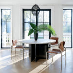 Nowe Chair Stainlees Steel Real Leather - Gambar 6