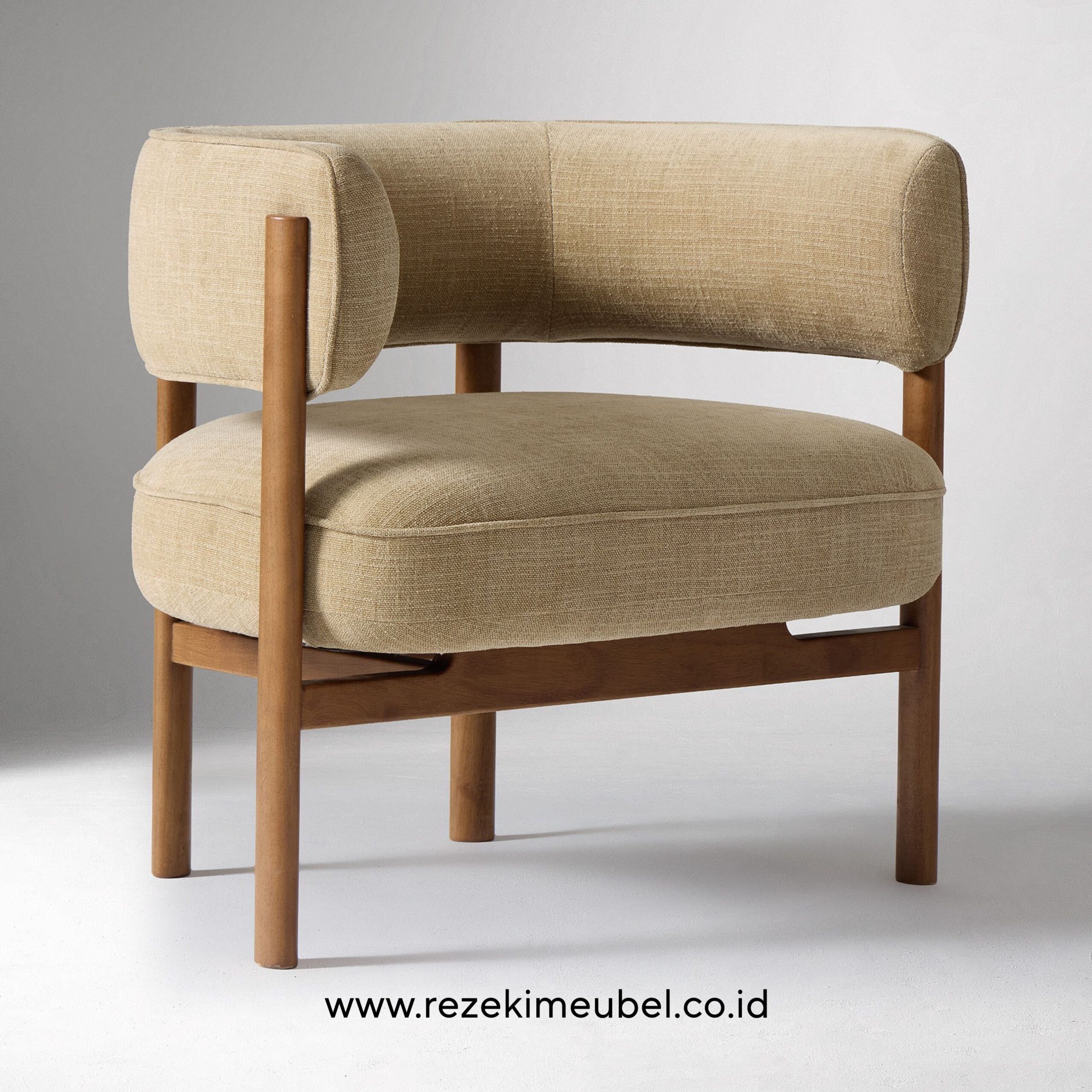 Armchair Lisbon Fabric Teakwood Armchair Lisbon Fabric Teakwood minimalis
