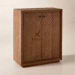 Kabinet Kayu Ukir 2 Pintu – Natural, Artistik & Elegan