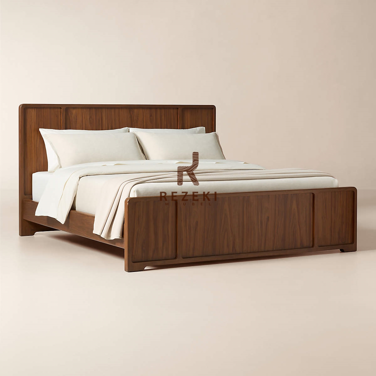 RIO KING BED WARM WALNUT Furniture Kamar Tidur Elegan dan Tahan Lama